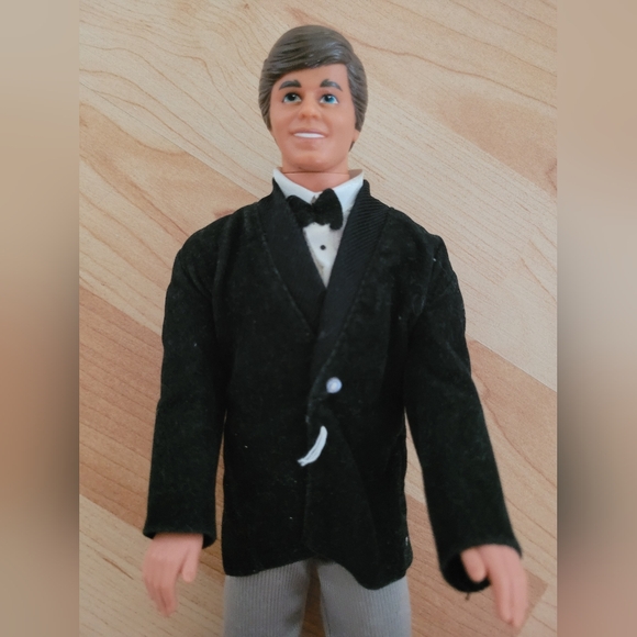 1985 Day to Night Ken by Mattel - Picture 3 of 4
